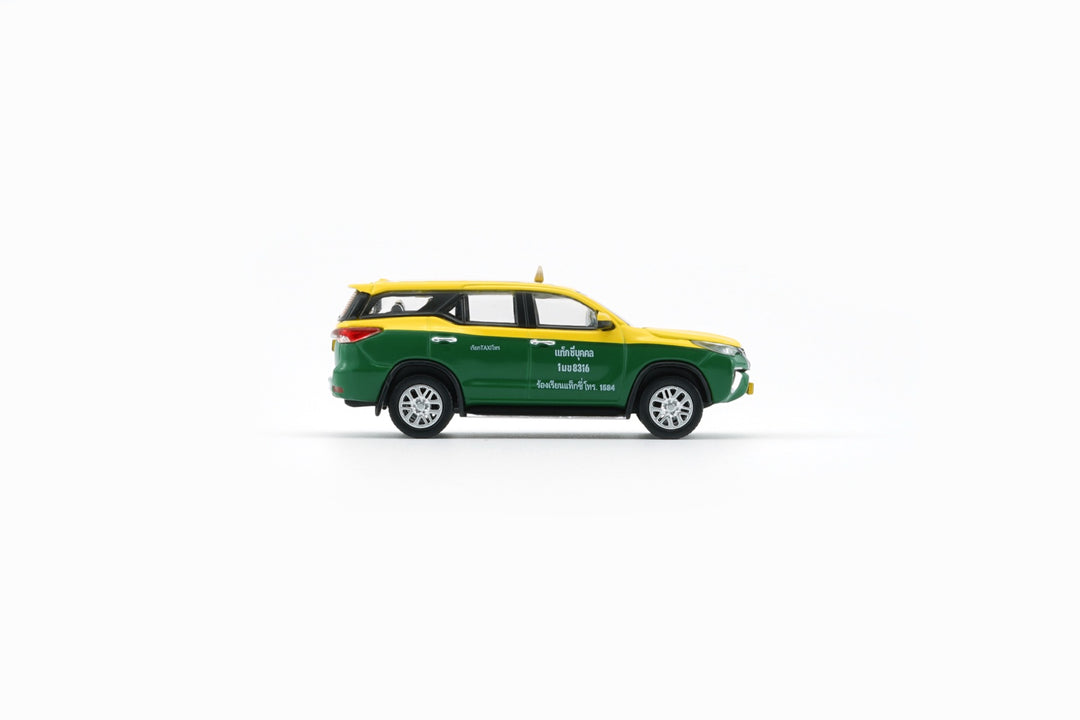 [Preorder] BM Creation 1:64 Toyota Fortuner 2018 -Thailand Taxi (RHD) 64B0399