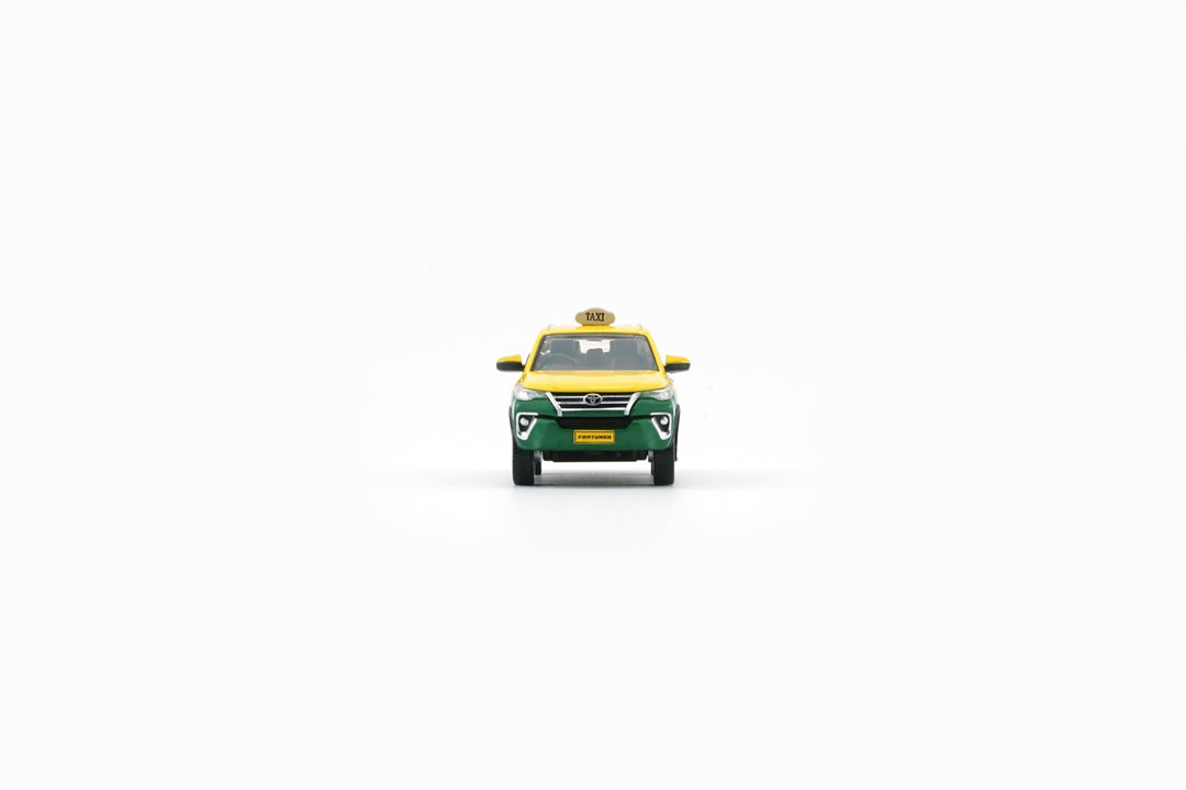 [Preorder] BM Creation 1:64 Toyota Fortuner 2018 -Thailand Taxi (RHD) 64B0399