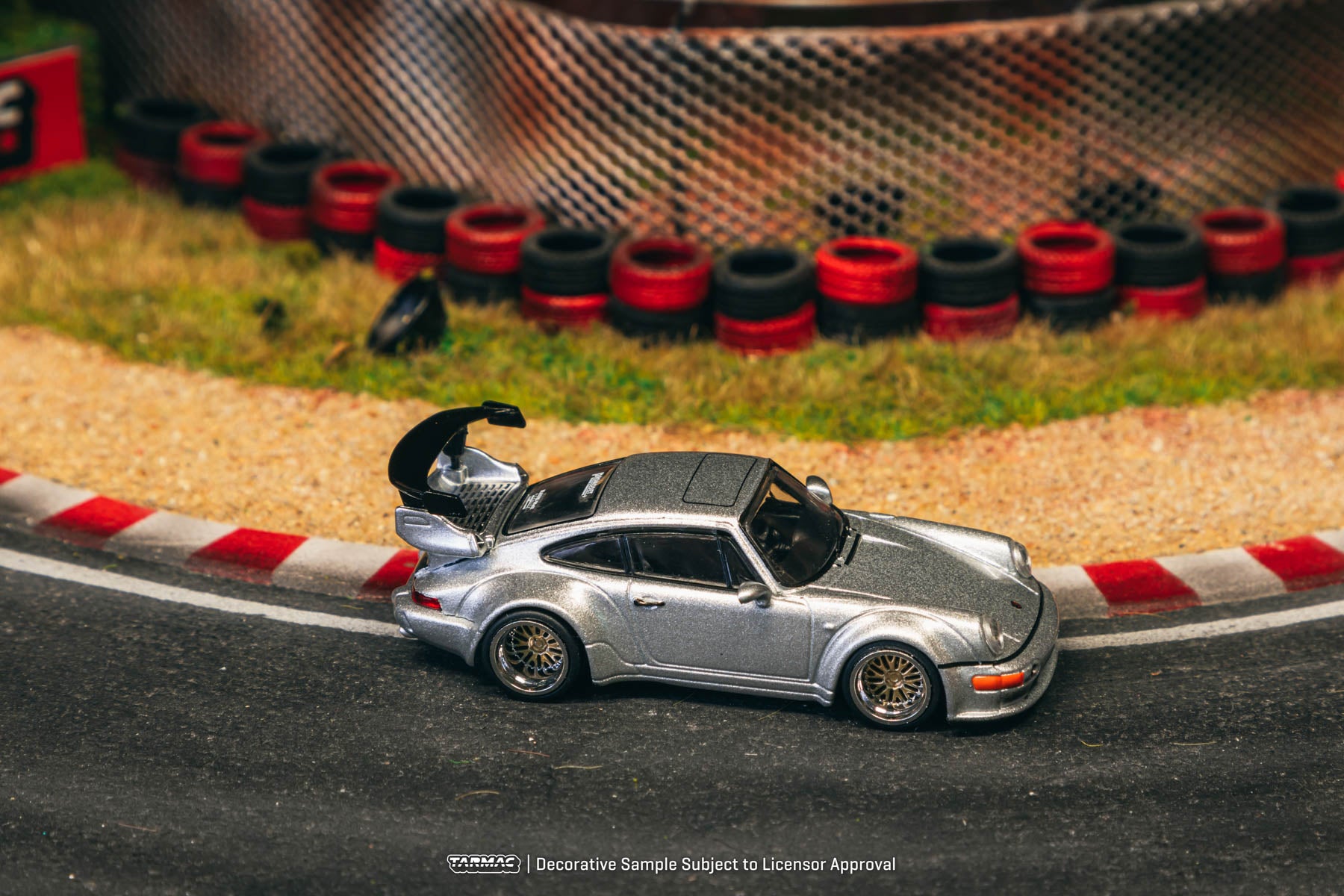 Preorder] Tarmac Works 1:64 RWB 964 Silver T64-037-SL – Horizon