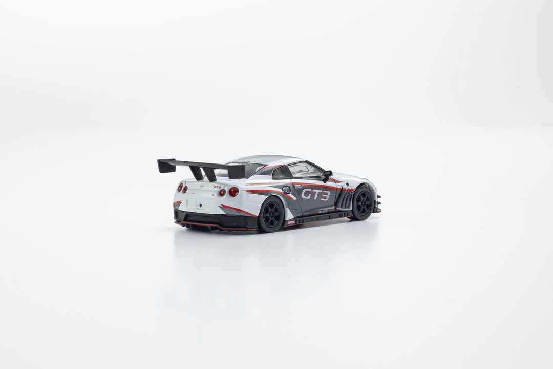 [Preorder] Kyosho 1:64 NISSAN GT-R NISMO GT-3 (White / Presentation) 07131LW