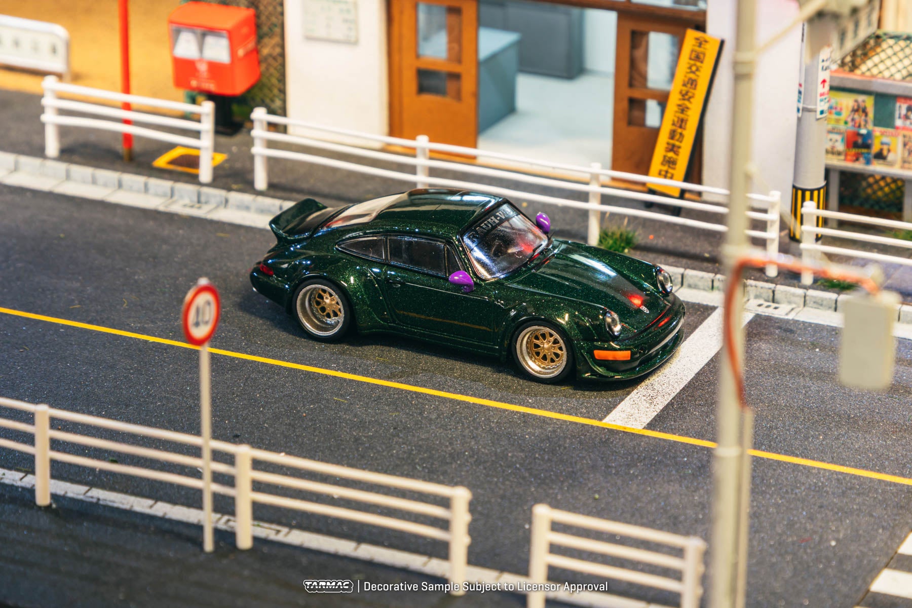 Tarmac Works 1:64 RWB 964 Green T64-037-GR – Horizon Diecast