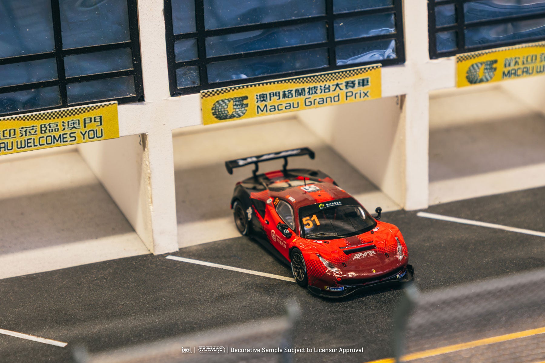 Tarmac Works 1:64 Ferrari 488 GT3 Macau GT Cup 2022 Harmony Racing