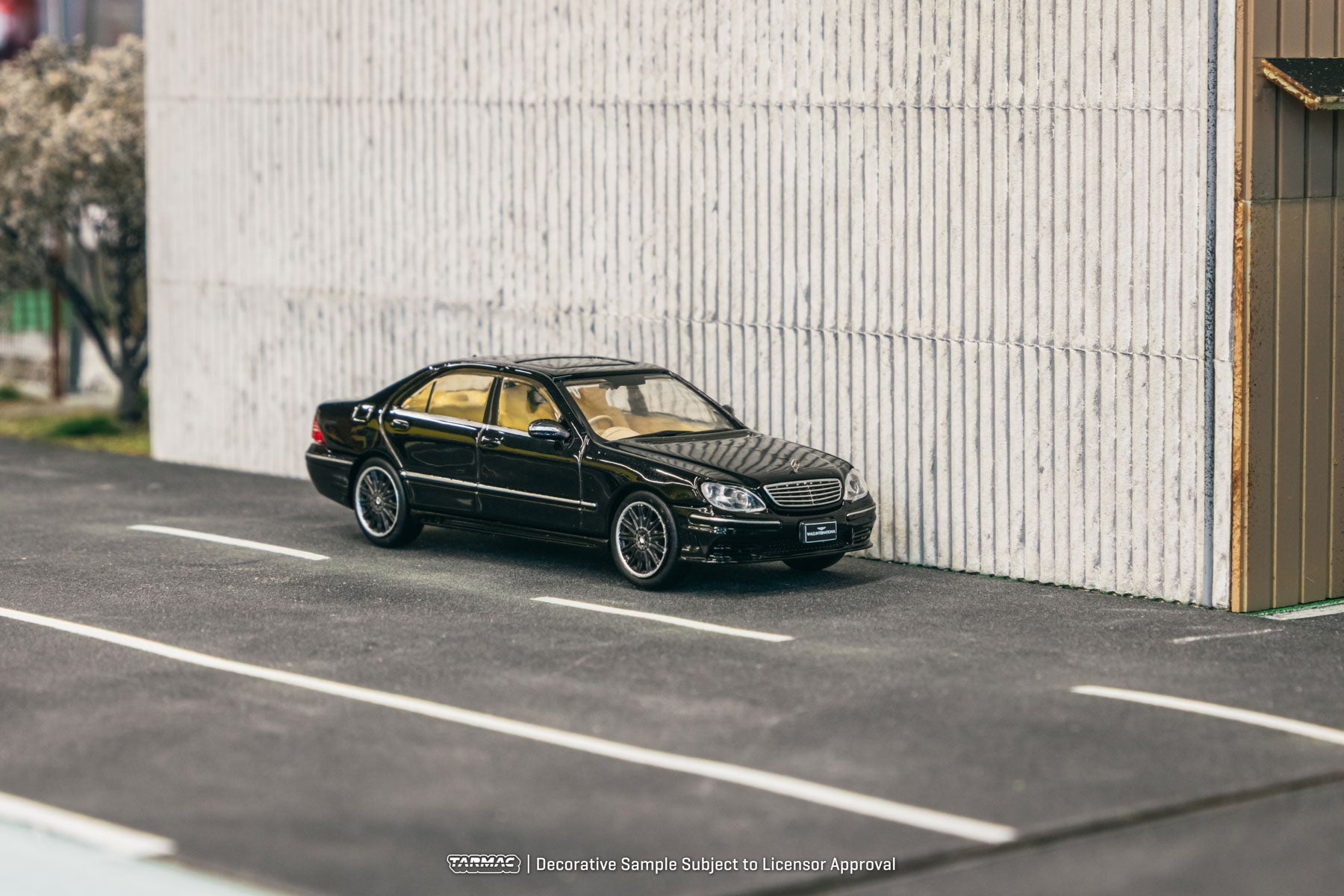 In Stock) Tarmac Works 1/64 Mercedes-Benz S-Class Wald
