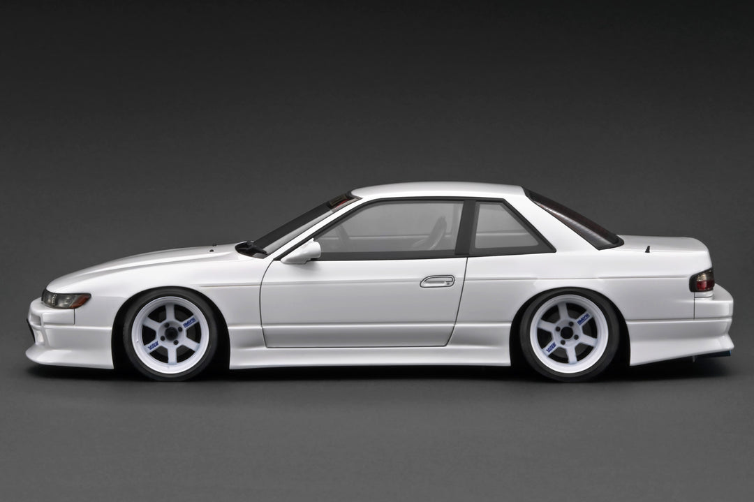 [Preorder] Ignition Model 1:18 VERTEX S13 Silvia White/Red (2 Colours)