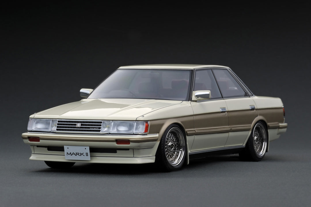 [Preorder] Ignition Model 1:18 Toyota Mark II Grande (GX71) White/Gold (2 Colours)