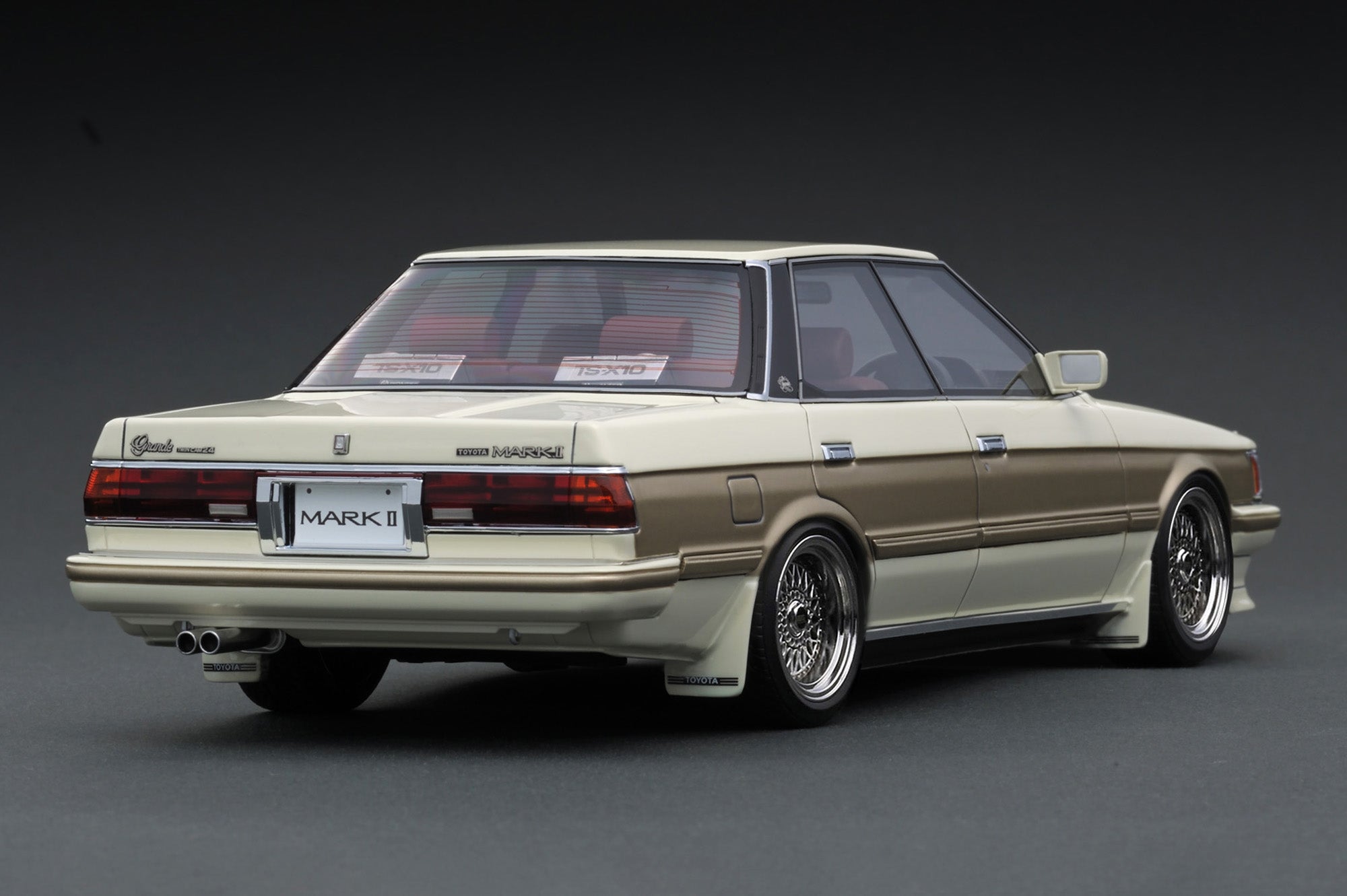 イグニッションモデル　Toyota Mark II Grande (GX71) Preorder] Ignition Model 1:18 Toyota Mark II Grande (GX71