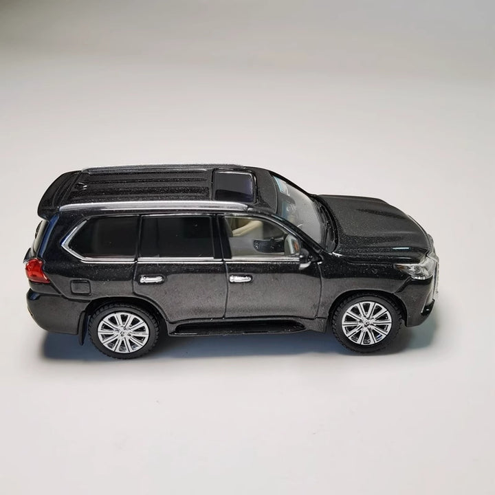 [Preorder] Kyosho 1:64 Lexus LX570 (3 Colours)
