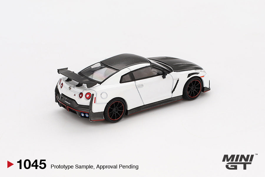 [Preorder] MINIGT 1:64 Mini GT 1:64 Nissan GT-R Nismo 2024 – Brilliant White Pearl MGT01045-BL