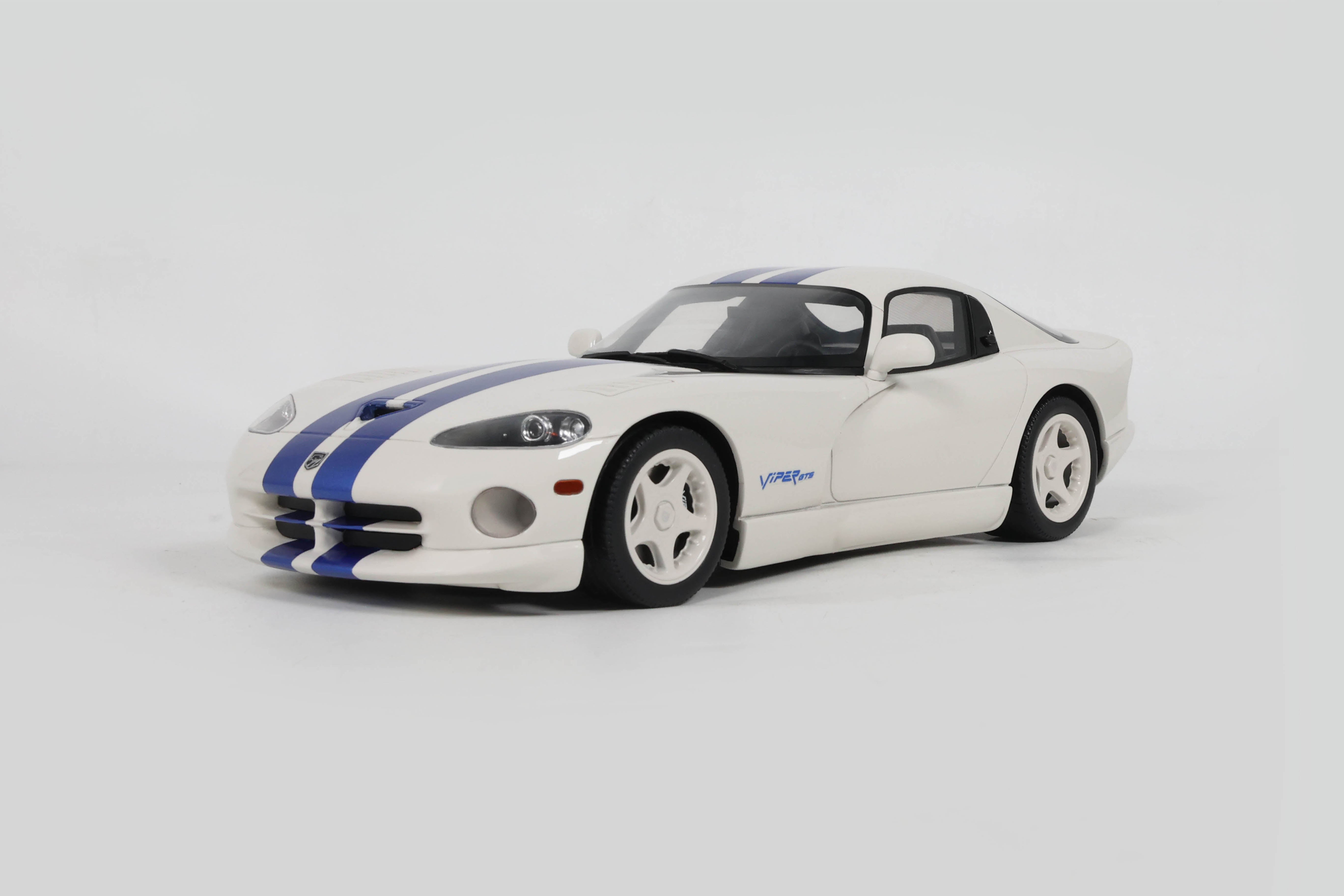 GT Spirit 1:18 DODGE VIPER GTS WHITE 1996 GT940 – Horizon Diecast