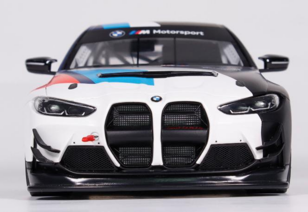[Preorder] OttO 1:18 BMW M4 GT4 GT4 WHITE PRESENTATION 2022 OT1228