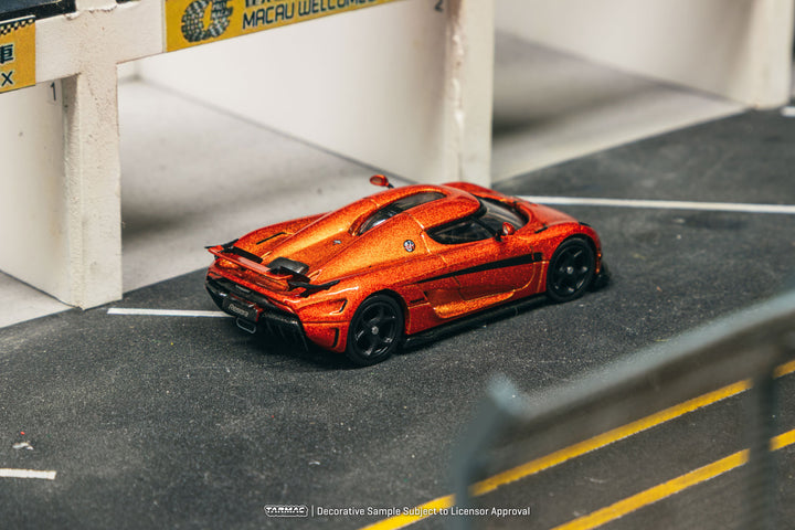 [Preorder] Tarmac Works 1:64 Koenigsegg Regera Orange Metallic / Black Stripes T64G-TL017-OR