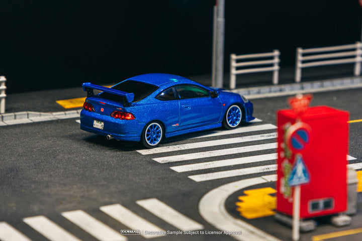 [Preorder] Tarmac Works 1:64 Honda Integra TYPE R DC5 Custom Blue Metallic T64R-TL022-BL