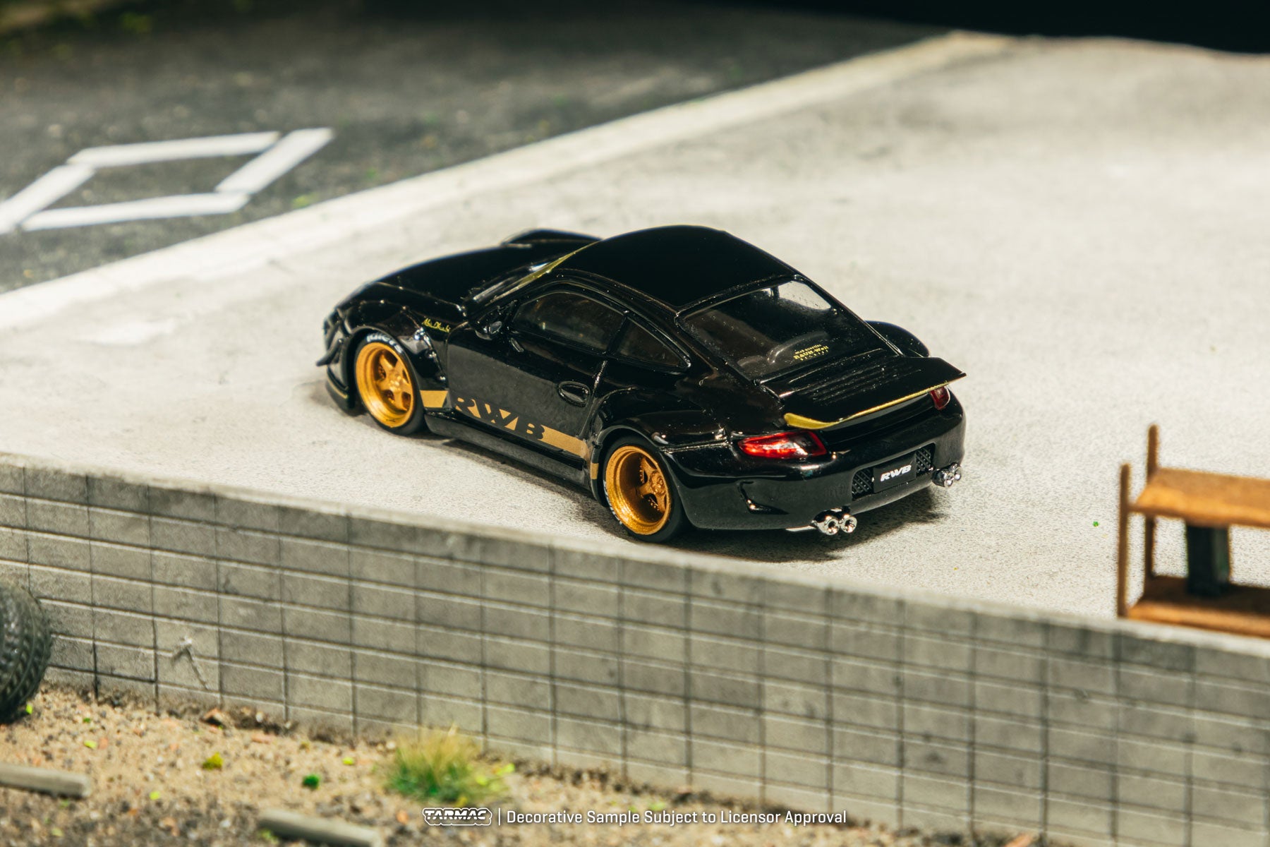 Preorder] Tarmac Works 1:64 Porsche RWB 997 Black T64-TL057-BK