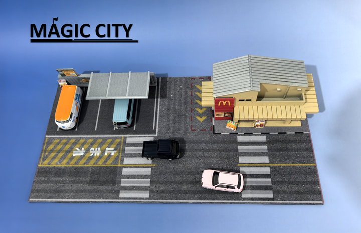[Preorder] Magic City 1:64 Japanese McDonald's & Parking Lot Scene 110081