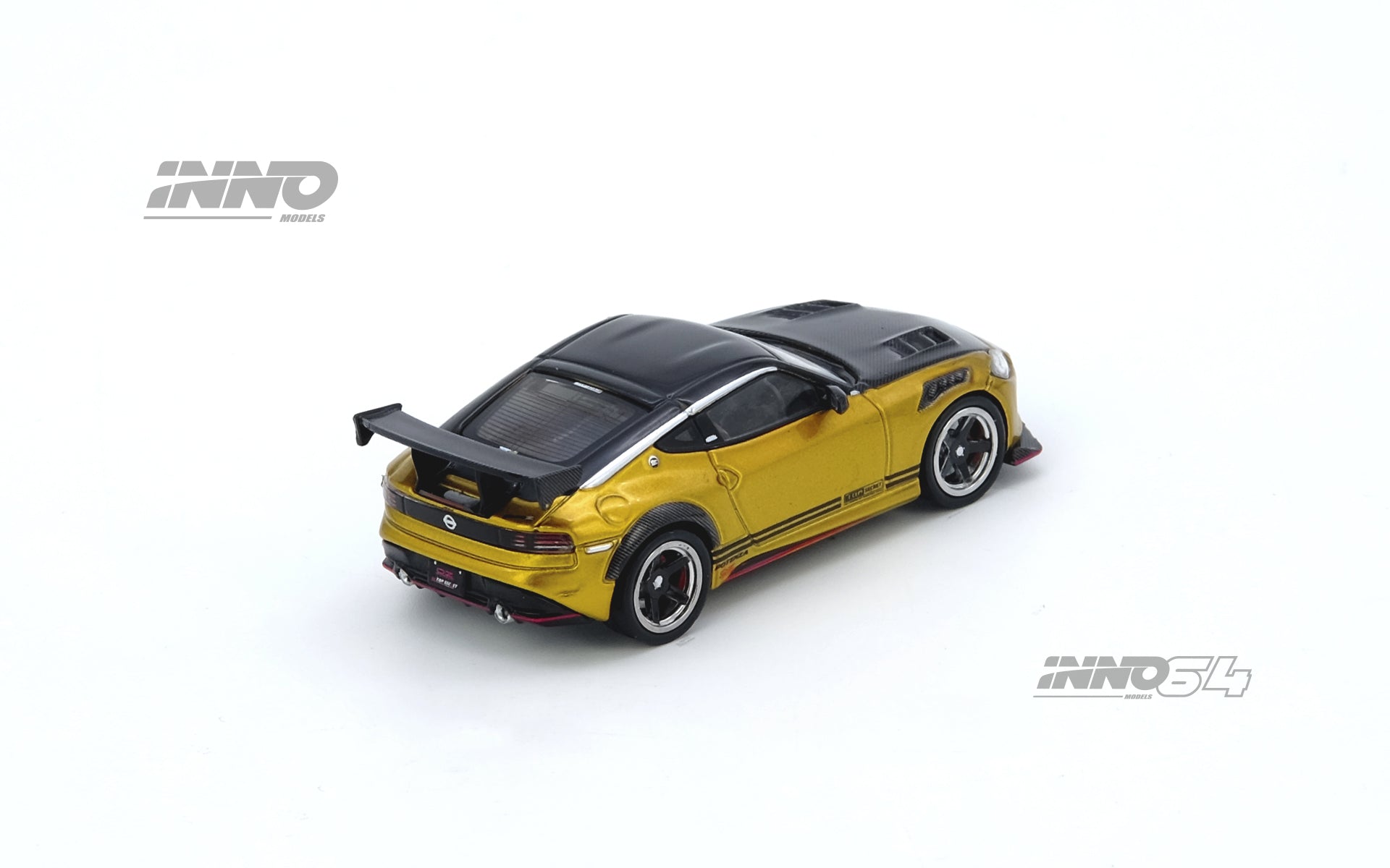 Preorder] Inno64 1:64 TOP SECRET FAIRLADY Z (RZ34) Gold IN64