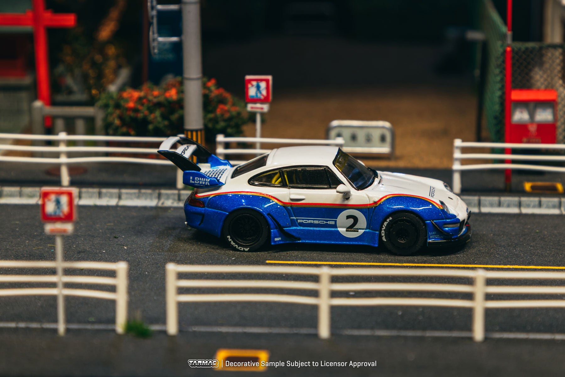 Preorder] Tarmac Works 1:64 RWB 993 Liberty Walk T64-TL017-LBWK2