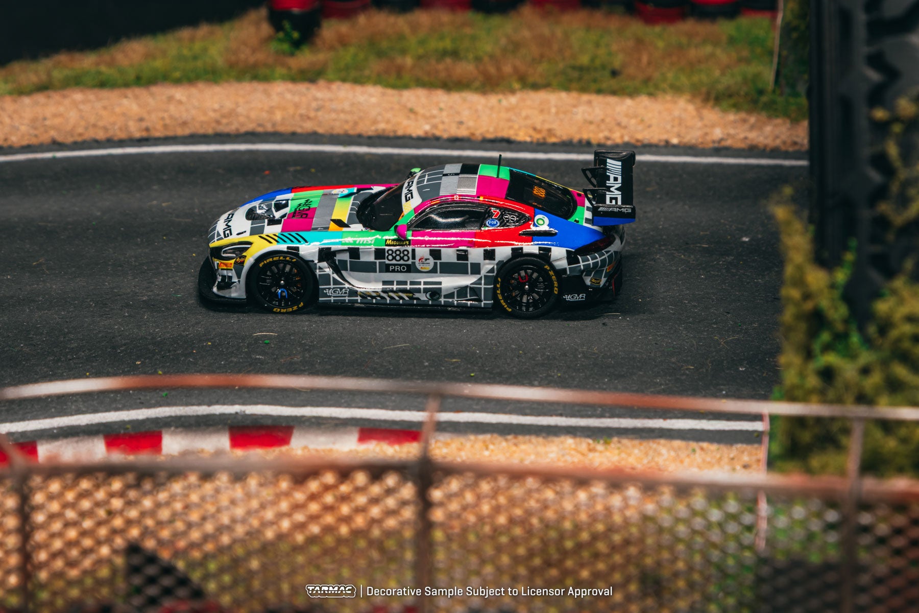 Tarmac Works 1:64 Mercedes-AMG GT3 Bathurst 12h 2025 GruppeM