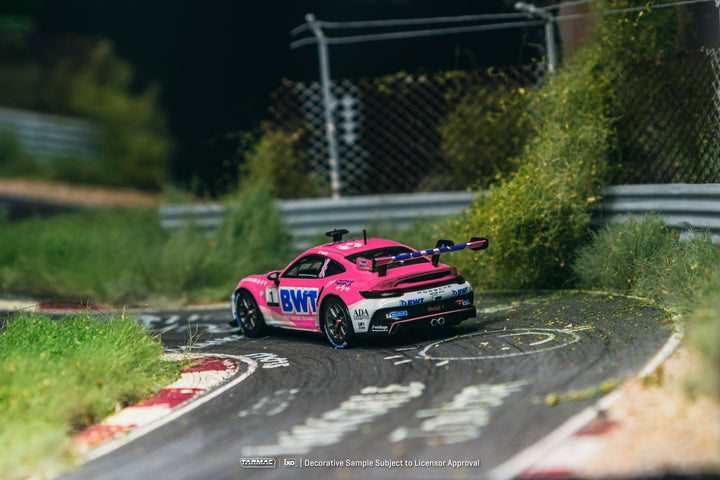 [Preorder] Tarmac Works 1:64 Porsche 911 GT3 Cup (992) Porsche Mobil 1 Supercup 2024 T64-093-24PSC01
