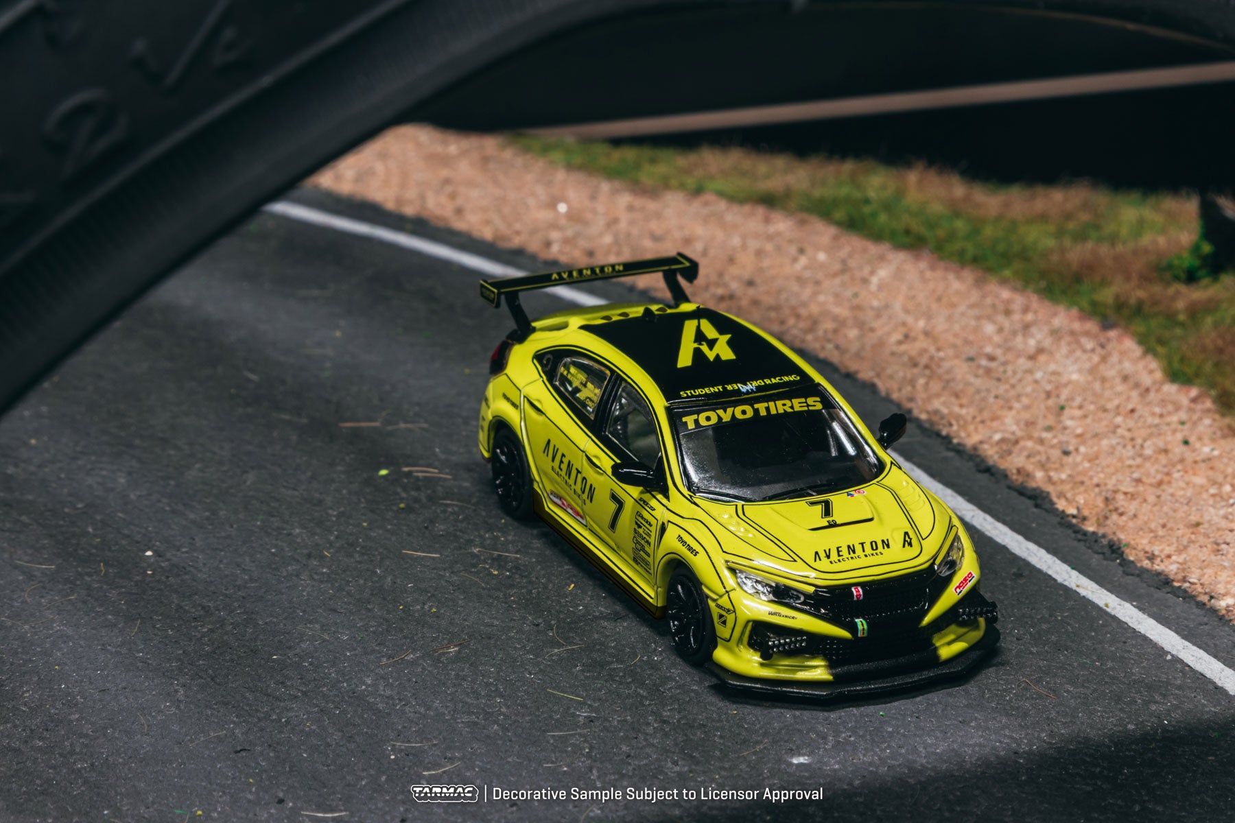 Hondaグッズ TypeR Honda Racing F1 Preorder] Tarmac Works 1:64 Honda Civic TYPE R FK8 NASA Western