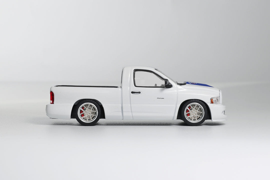 [Preorder] GCD 1:64 Shoom64 Dodge 2003 RAM SRT-10 White (LHD) SHOOM-103-005