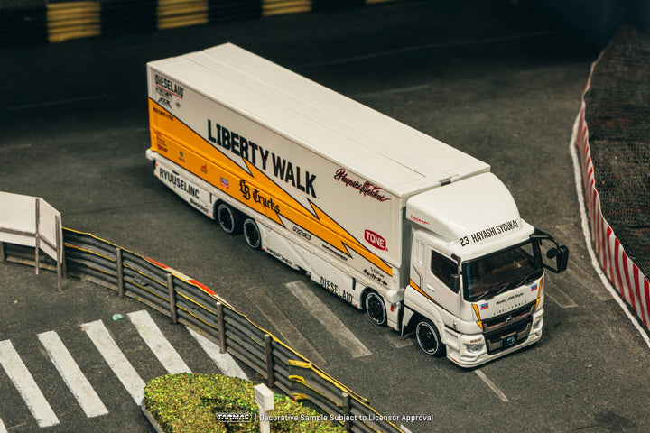 [Preorder] Tarmac Works 1:64 Mitsubishi Fuso Super Great LB-Truck – Truck64 T64T-TL001-LBY