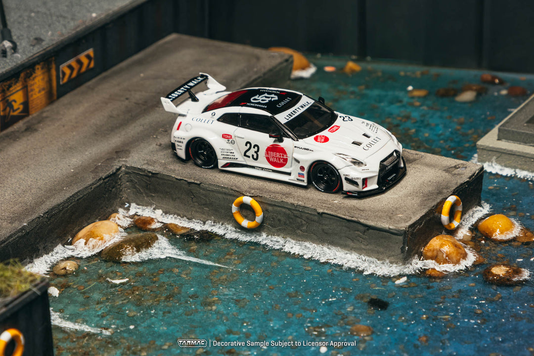 [Preorder] Tarmac Works 1:64 LB-Silhouette WORKS GT NISSAN 35GT-RR – White – Hobby64 T64-105-WH