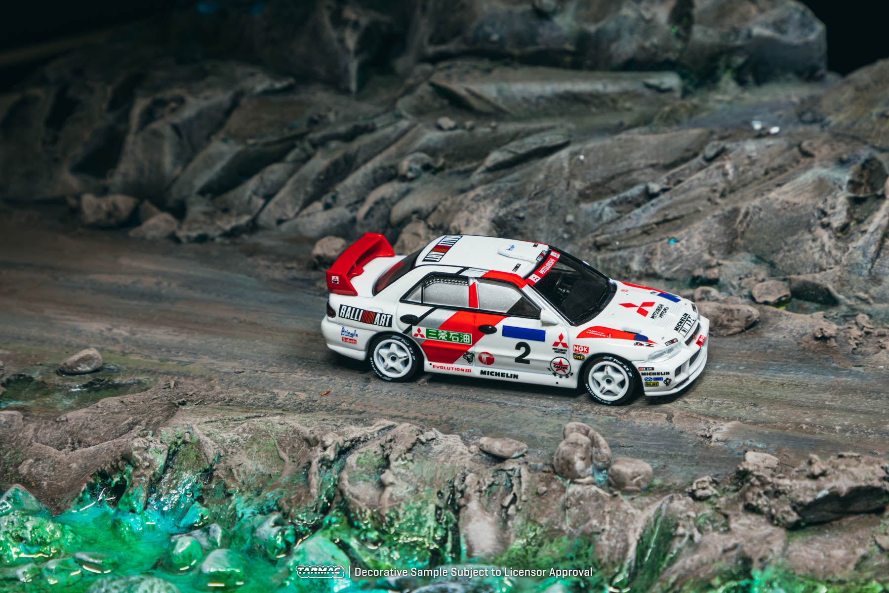 Preorder] Tarmac Works 1:64 Mitsubishi Lancer Evolution III T64G