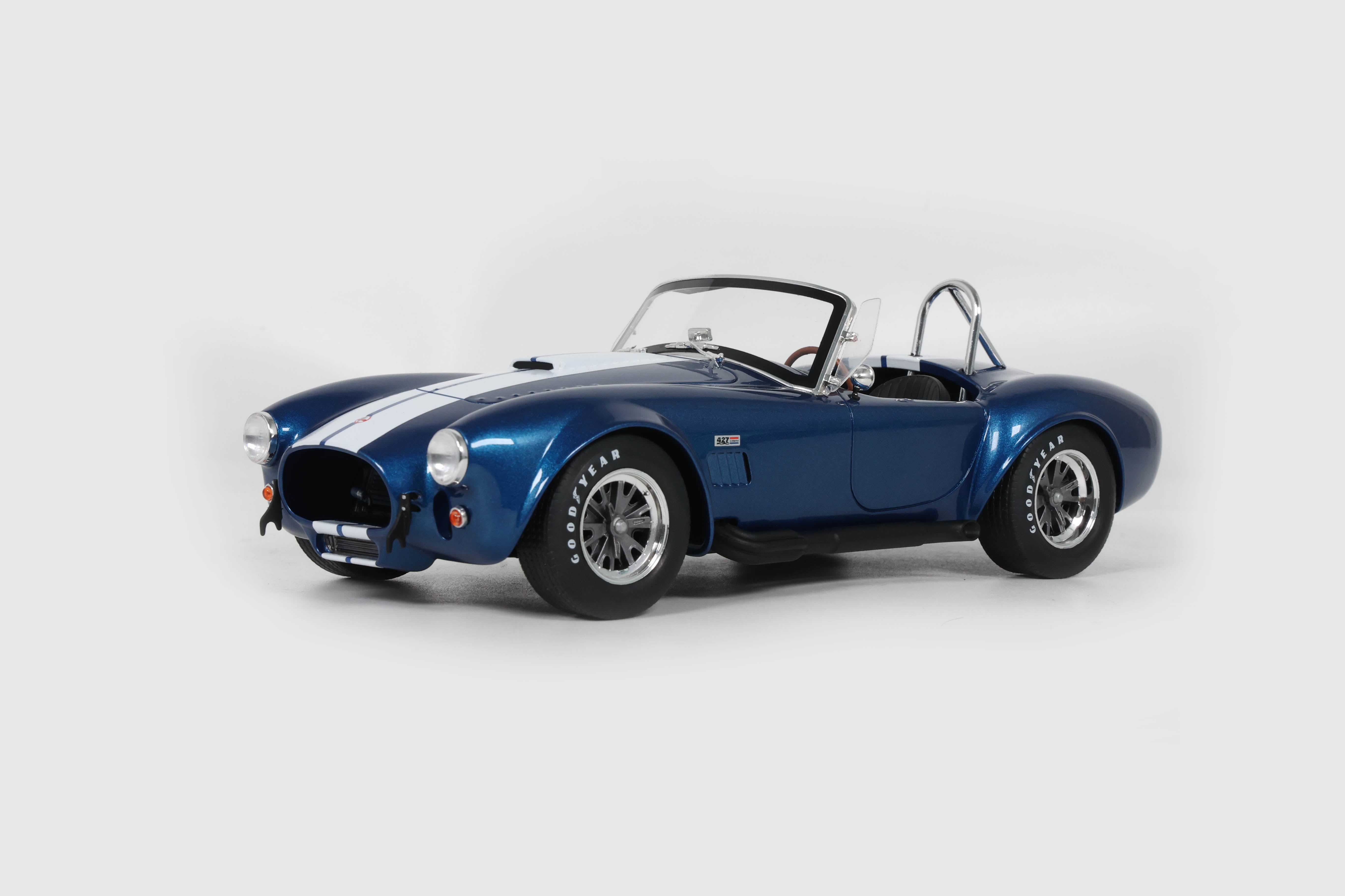 1/18 SHELBY COBRA 427 S/C ダークブルー Preorder] GT Spirit 1:18 SHELBY COBRA 427 S/C NAVY BLUE 1967 GT595
