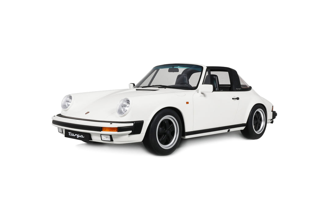 [Preorder] GT Spirit 1:8 PORSCHE 911 3.2 TARGA GRAND PRIX WHITE 1984 GTS802302
