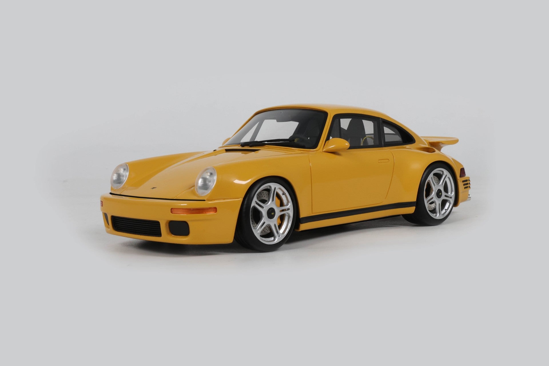 GTスピリット 1/18 RUF CTR イエローバード Preorder] GT Spirit 1:18 RUF CTR ANNIVERSARY SPEED YELLOW 2019