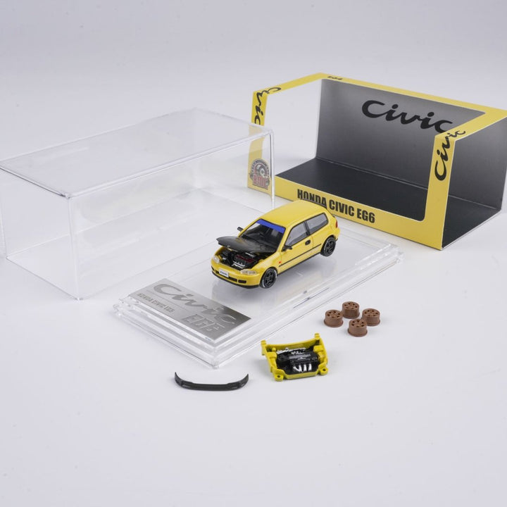 BM Creations 1:64 HONDA EG6 - Yellow Carbon Bonnet (RHD) 64B0483