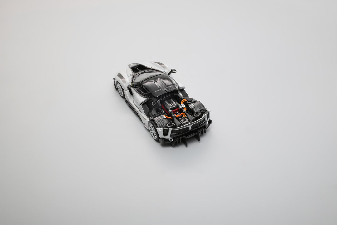 [Preorder] Little Toys 1:64 Ferrari Supercar FXX-K EVO (3 Colours)