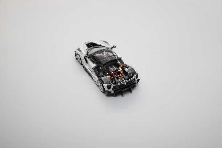 [Preorder] Little Toys 1:64 Ferrari Supercar FXX-K EVO (3 Colours)