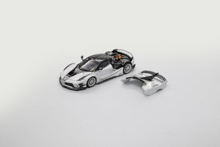 [Preorder] Little Toys 1:64 Ferrari Supercar FXX-K EVO (3 Colours)