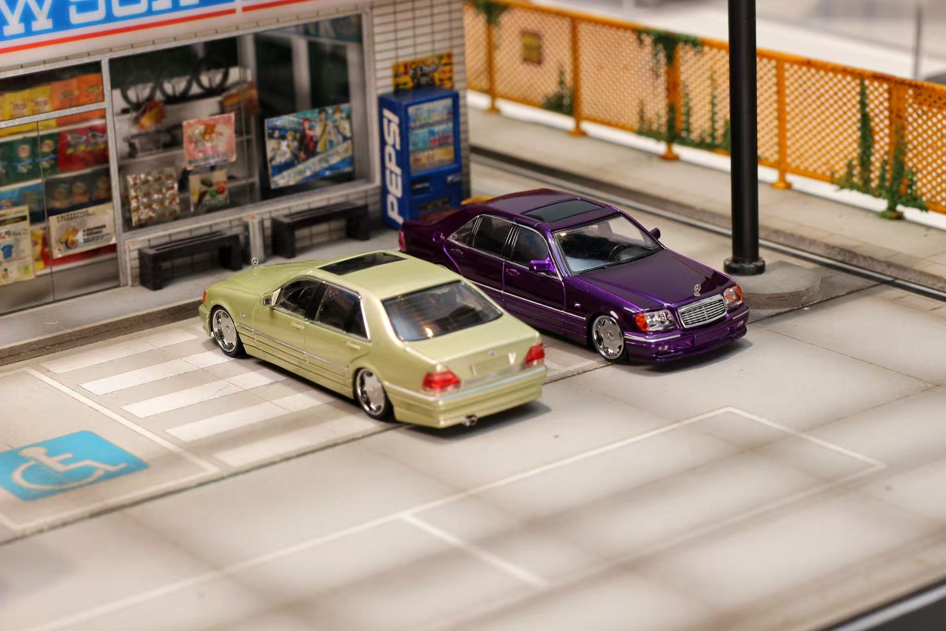 Street Weapon 1:64 Mercedes-Benz S Class S600 W140 (2 Colours