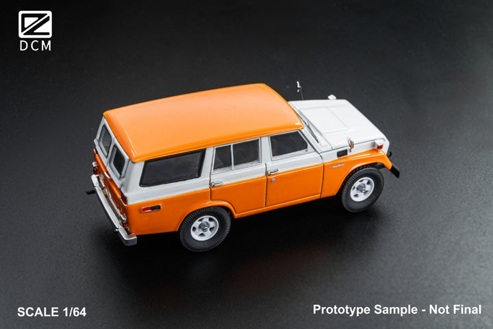 [Preorder] DCM 1:64 Toyota Land Cruiser FJ55 (3 Colors)