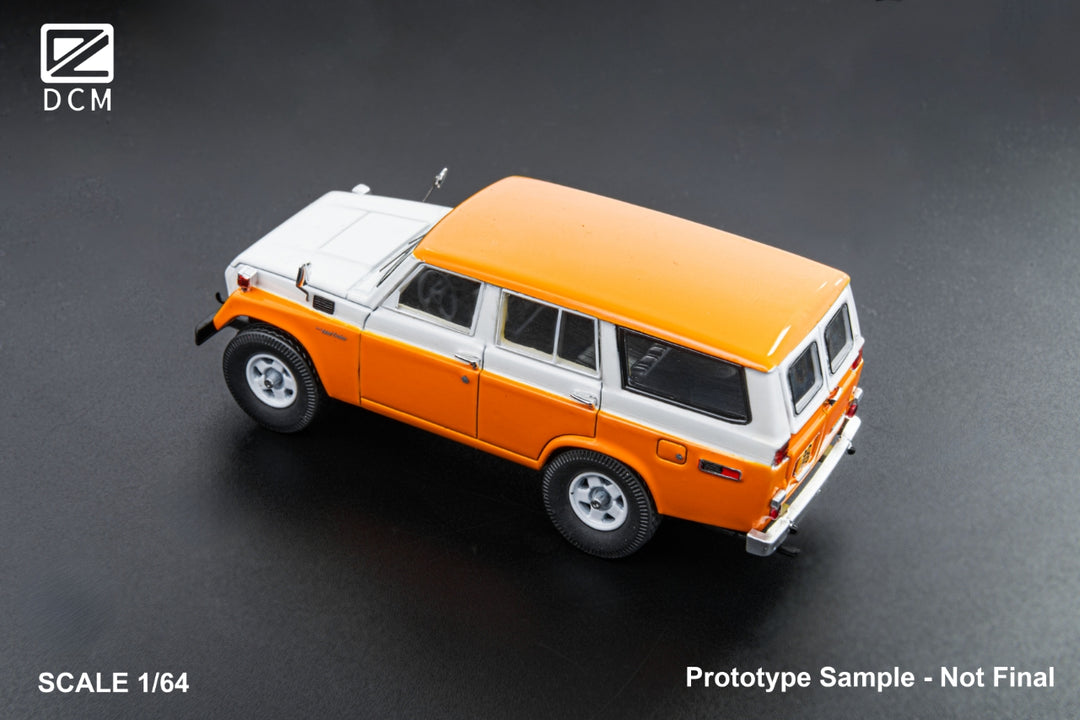 [Preorder] DCM 1:64 Toyota Land Cruiser FJ55 (3 Colors)