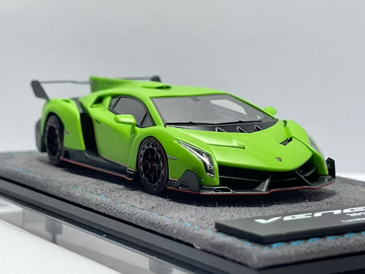 DMH 1:64 Lamborghini Veneno (2 Colours)