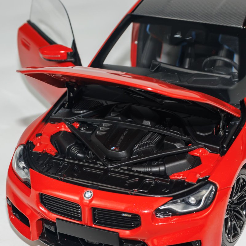 MINICHAMPS 1:18 BMW M2 - G87- 2023 - RED METALLIC 110023120
