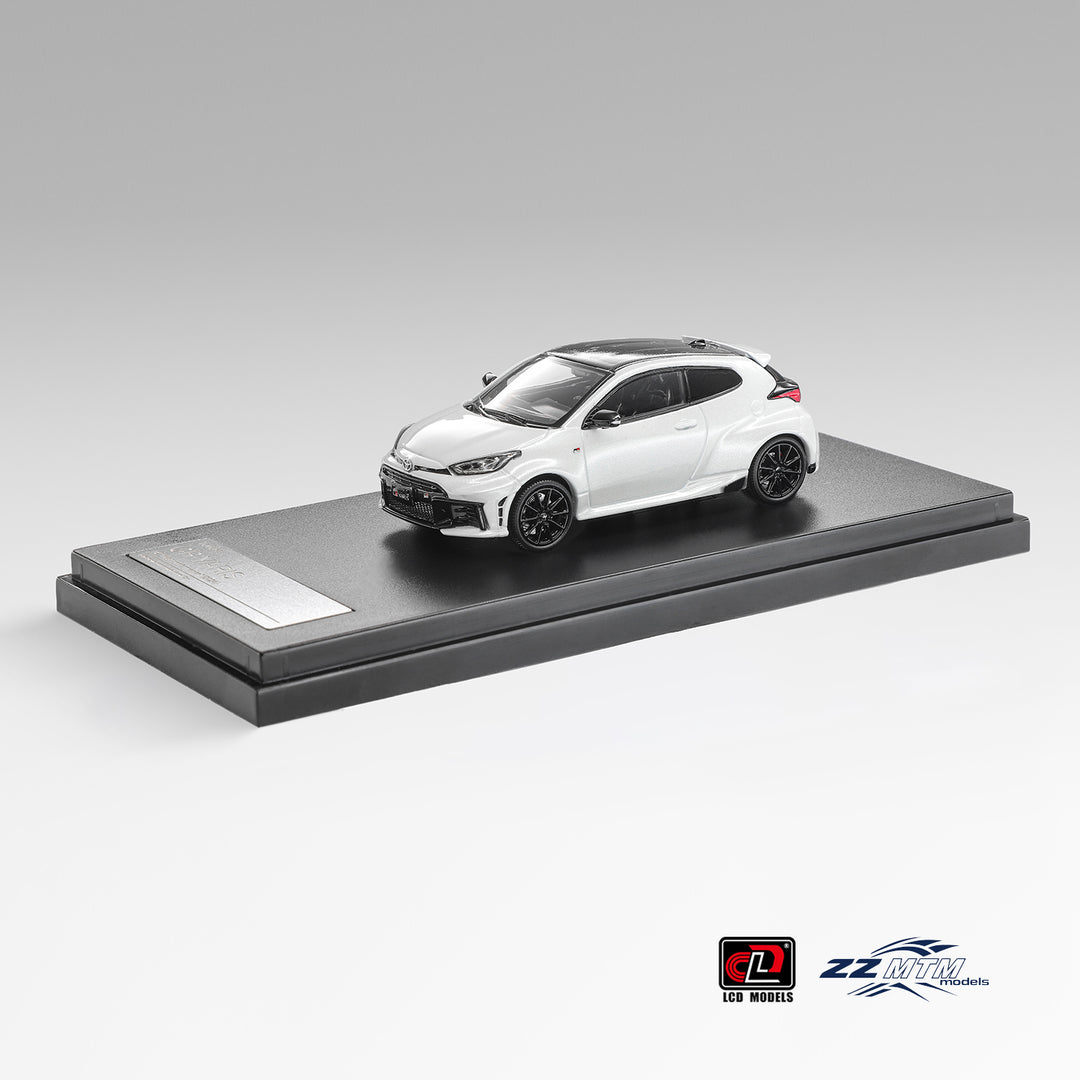 [Preorder] LCD 1:64 GR Yaris RZ "High Performance" 2024 ZZ64001D01-GR/ ZZ64001D01-WH&amp;nbsp;