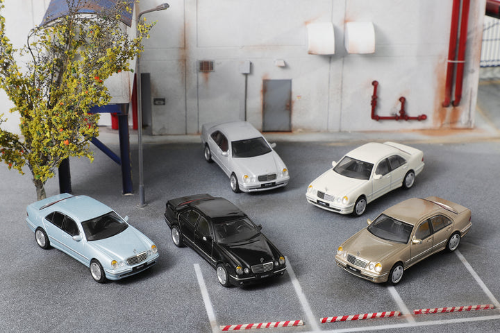 [Preorder] Shadow 1:64 Mercedes-Benz E55 AMG W210 (5 Colours)