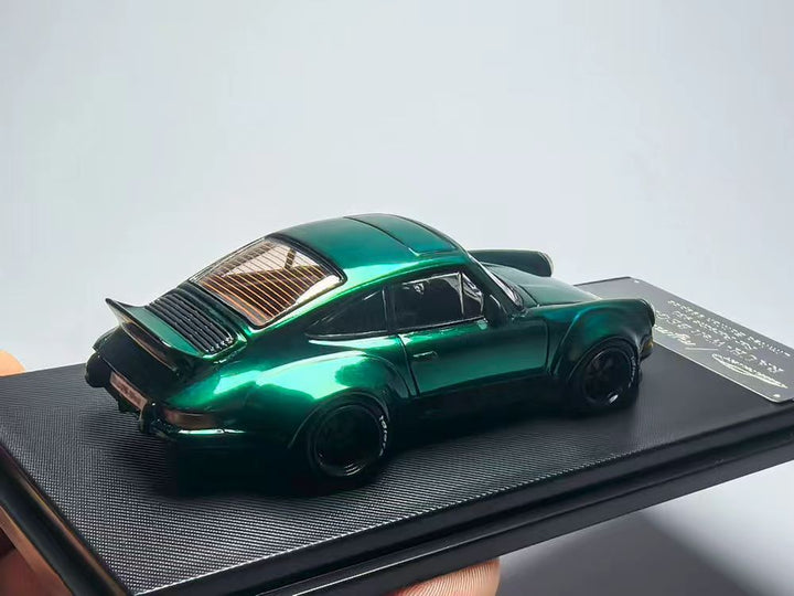 [Preorder] Model Collect 1:64 Porsche RWB 930 Ducktail Wing Metallic Green MC640002G