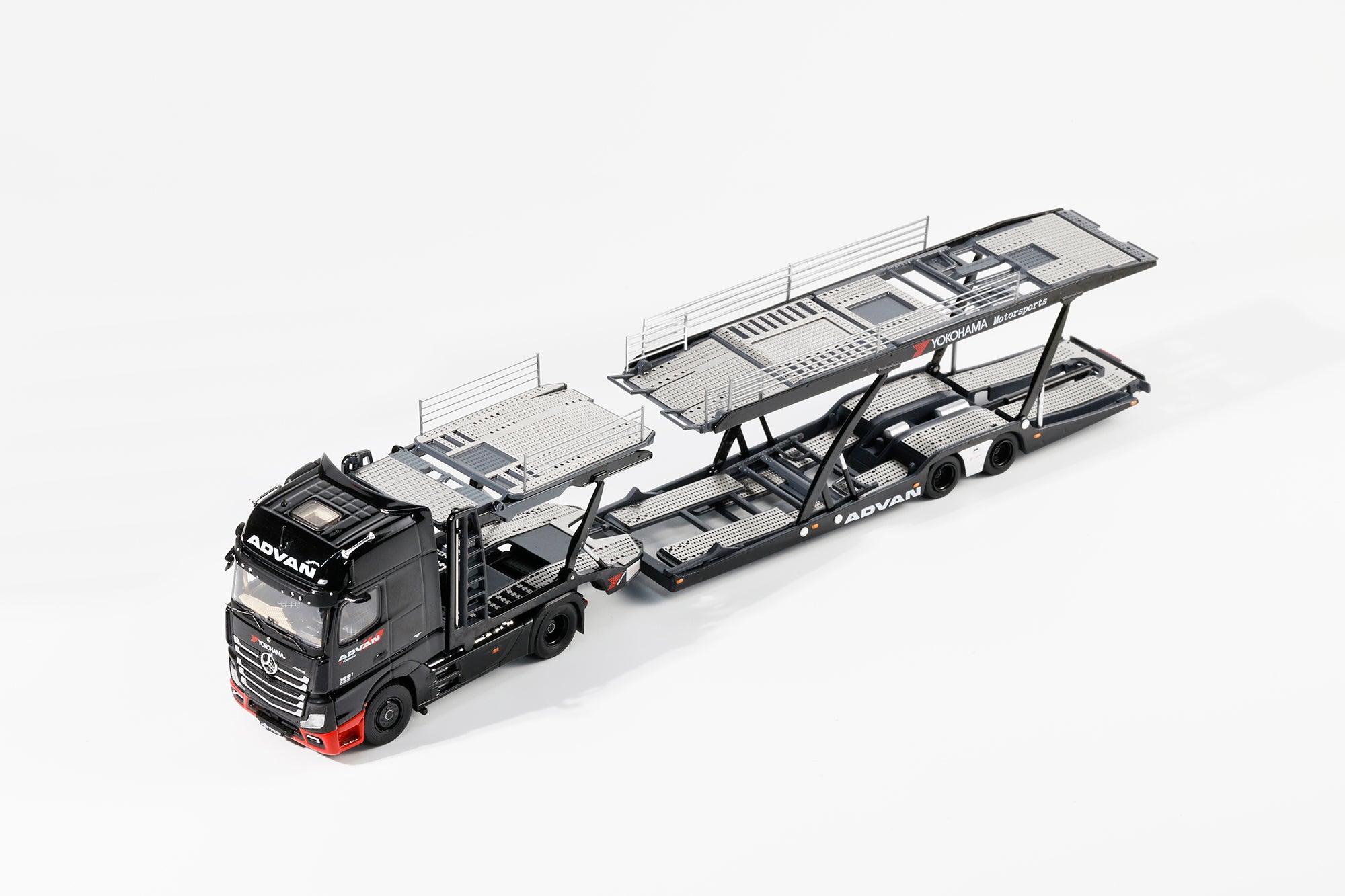 Preorder] GCD 1:64 Mercedes-Benz Actros 2 (LHD)-ADVAN KS-069-618