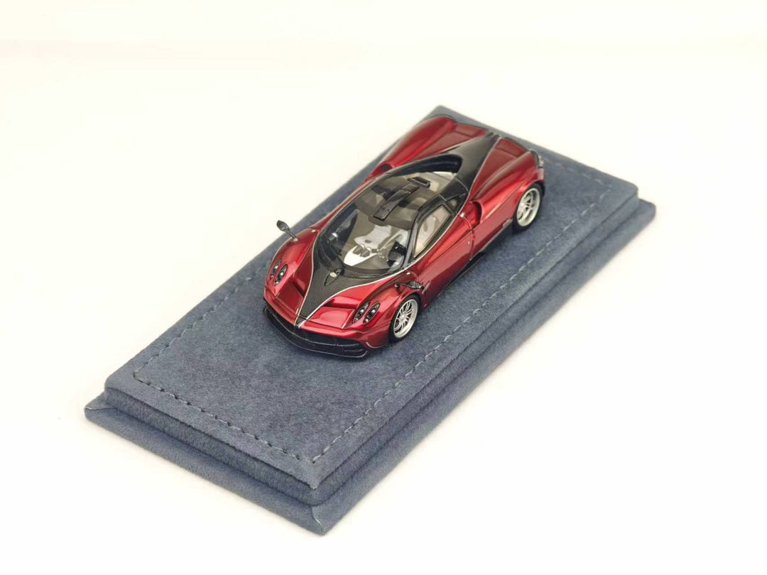 [Preorder] GRADE PRO 1:64 Pagani Huayra (6 Colours)