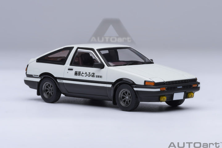 AutoArt 1:64 Toyota Sprinter Trueno "Initial D" 20031