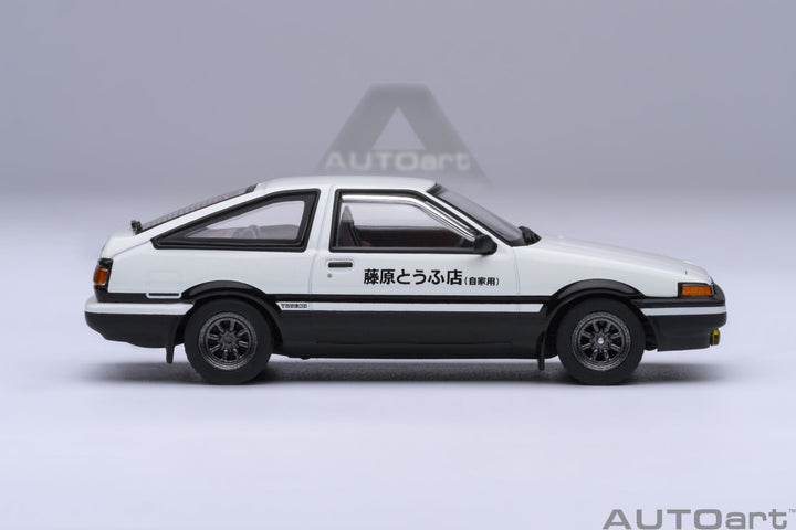 AutoArt 1:64 Toyota Sprinter Trueno "Initial D" 20031