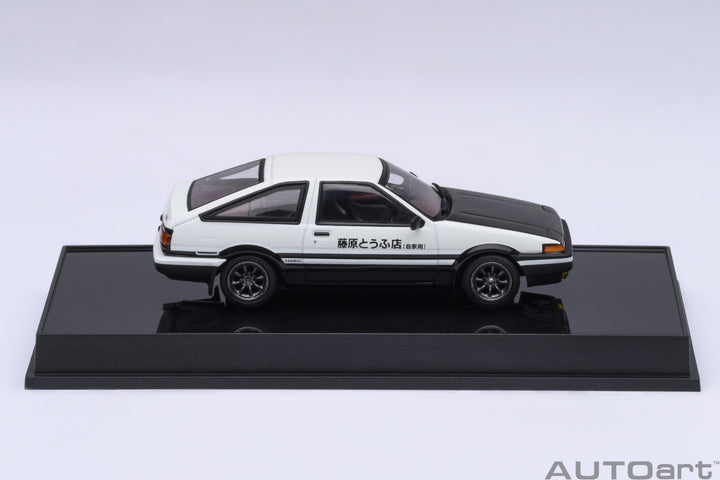 AutoArt 1:64 Toyota Sprinter Trueno "Initial D" Project D Final Vers. 20036