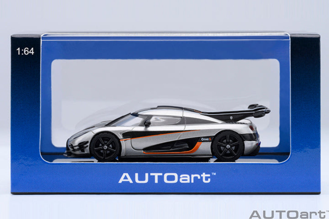 [Preorder] AutoArt 1:64 Koenigsegg One: 1 Moon Grey 20042