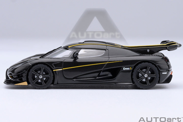 AutoArt 1:64 Koenigsegg One: 1 - Gold Stripes 20043