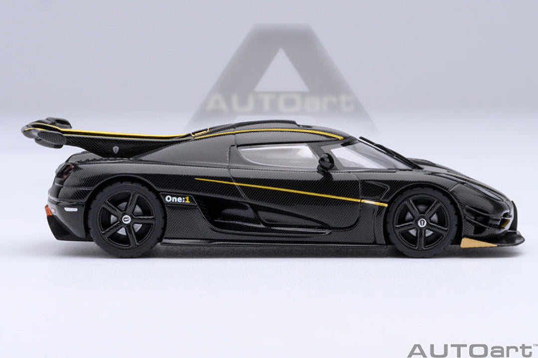 AutoArt 1:64 Koenigsegg One: 1 - Gold Stripes 20043